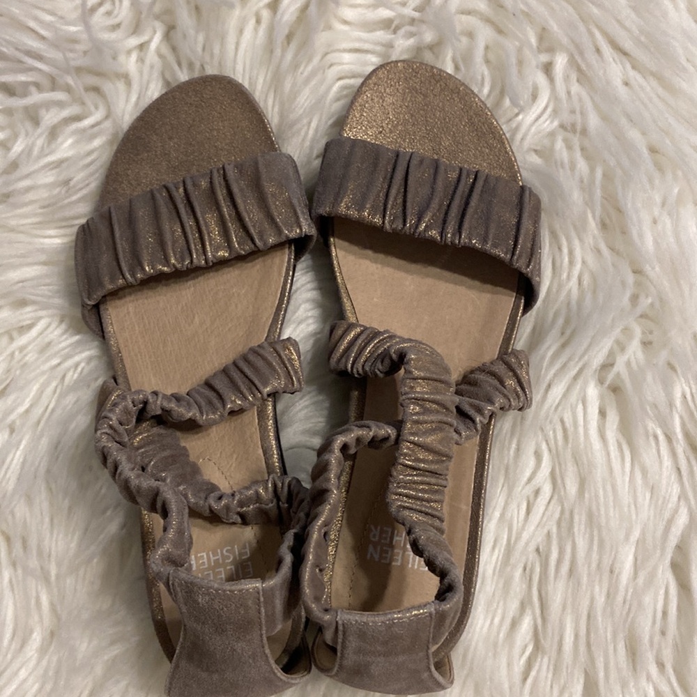 EILEEN FISHER Sandals size 6.5 BNWOT see all photos perfect for summer - Picture 2 of 16